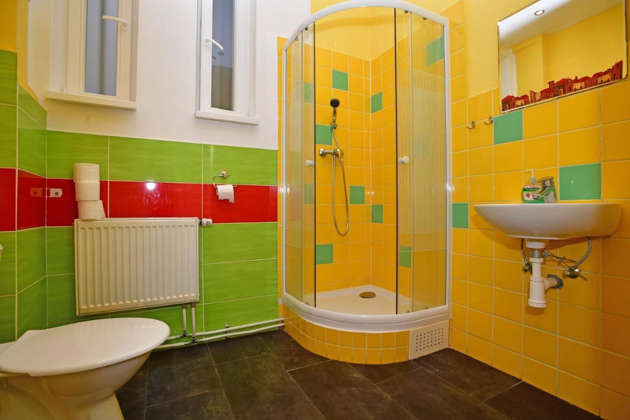 Benedikt City Center Hostel 프라하 외부 사진