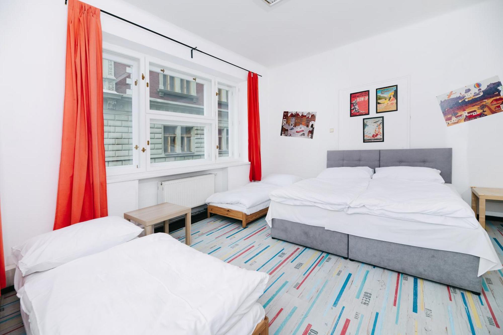 Benedikt City Center Hostel 프라하 외부 사진